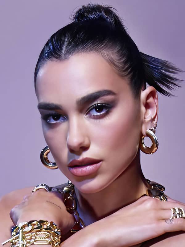 Know Pop Singer Dua Lipa And Her Top 5 Hit Songs